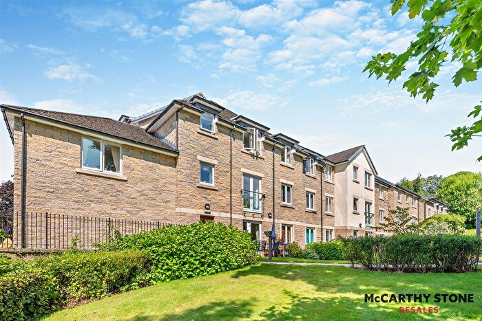 1 Bedroom Flat For Sale In Rufford Avenue, Yeadon, Leeds, LS19