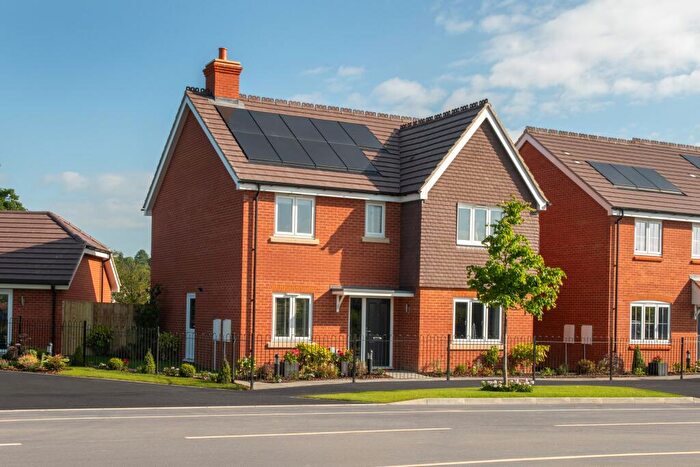 4 Bedroom Detached House For Sale In Abingdon Upon Thames, OX14