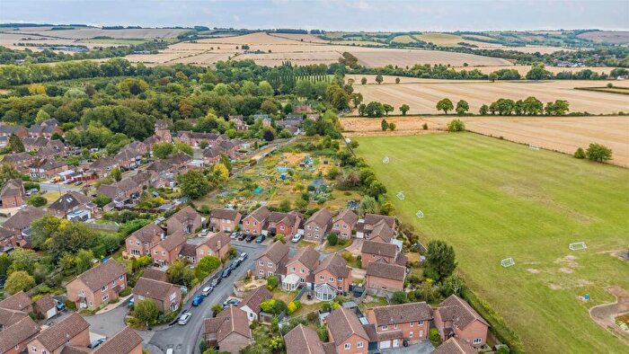 4 Bedroom Detached House For Sale In Warmans Close, Wantage, Oxfordshire, OX12