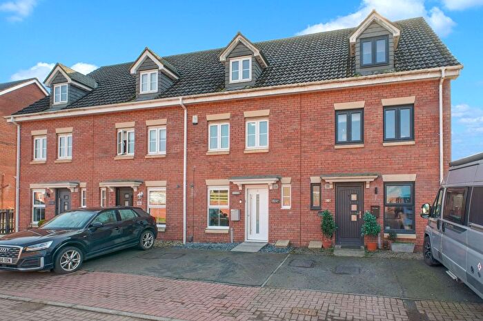 3 Bedroom Town House For Sale In Talisker Rigg, Kilmarnock, KA3