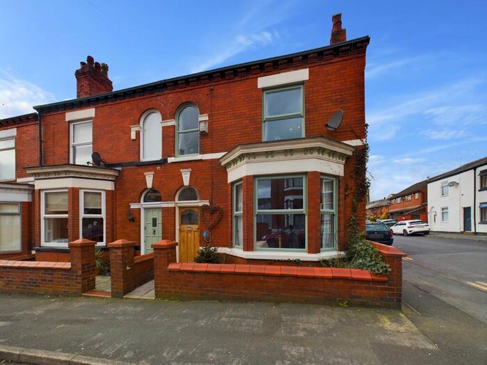 3 Bedroom End Of Terrace House To Rent In Wareing Street, Tyldesley, M29