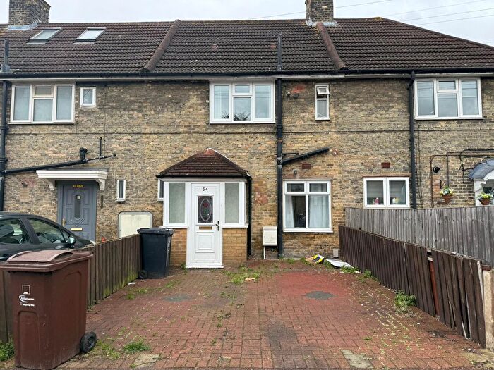 4 Bedroom Terraced House To Rent In Manning Road, Dagenham, RM10