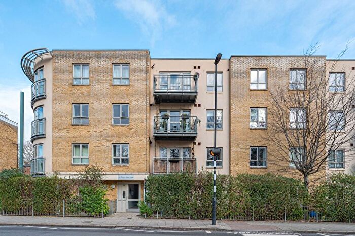 2 Bedroom Flat For Sale In % Share Brixton Water Lane, Brixton, London, SW2