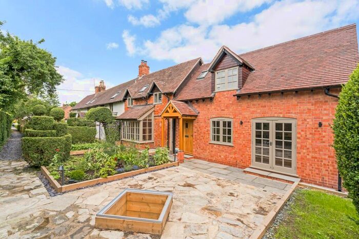 2 Bedroom Cottage To Rent In Box Bush Cottages Stratford-upon-Avon, CV37