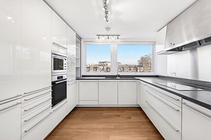 2 Bedroom Flat To Rent In Whaddon House, William Mews, SW1X