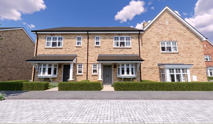 3 Bedroom End Of Terrace House For Sale In Ively Road, Fleet, GU51