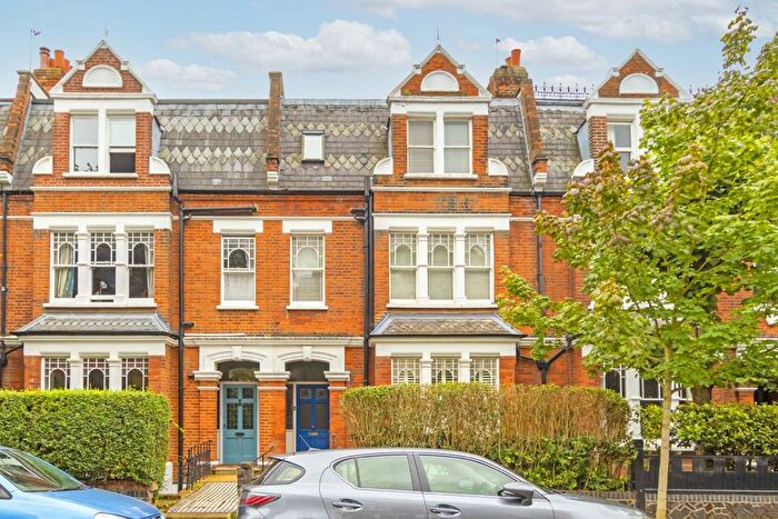 2 Bedroom Flat To Rent In Whitehall Park, London, N19