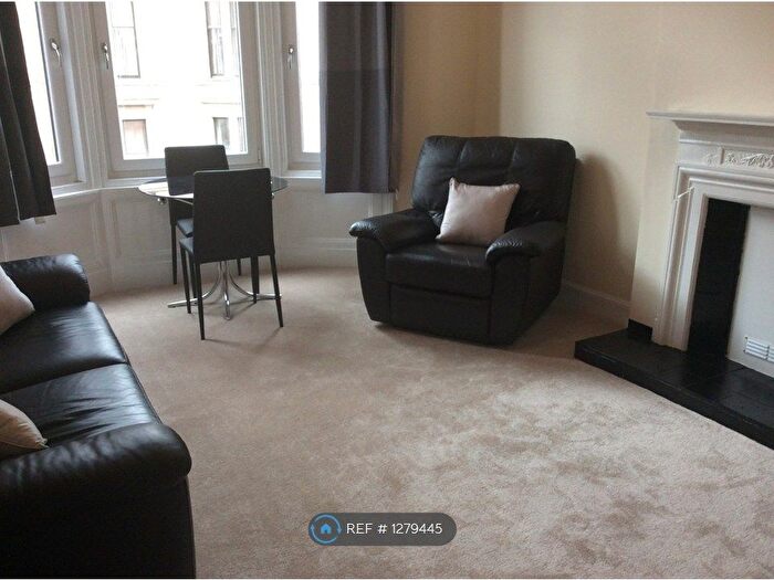 2 Bedroom Flat To Rent In Dumbarton Road, Glasgow, G11