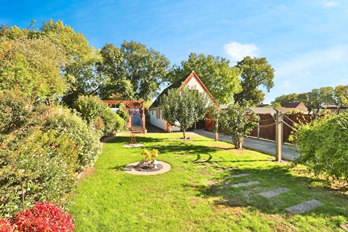3 Bedroom Semi-Detached House For Sale In Richmond Road, Norwich, Norfolk, NR5