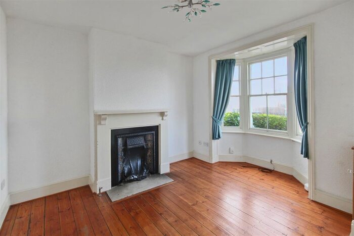 2 Bedroom Terraced House To Rent In Moor Road, Rushden, NN10