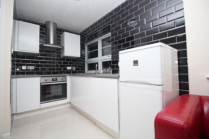 Studio To Rent In Memorial Avenue, London, E15