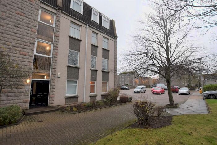 Studio To Rent In Linksfield Gardens, Old Aberdeen, Aberdeen, AB24