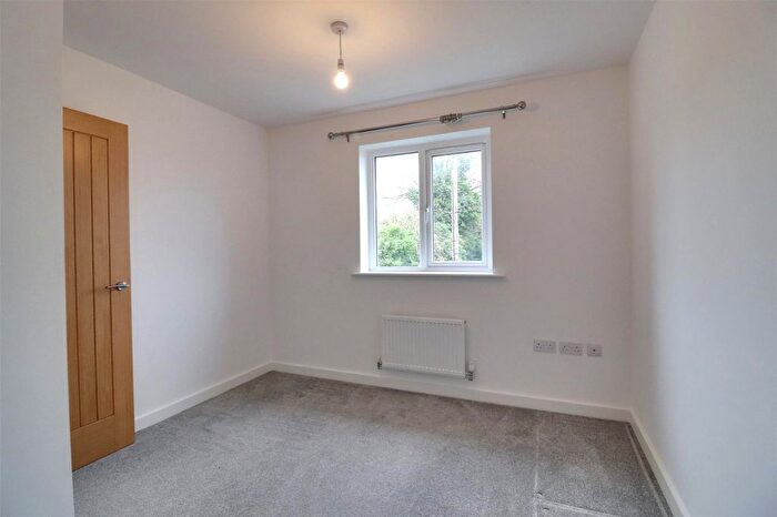 3 Bedroom End Of Terrace House For Sale In Alexander Park, Great Torrington, EX38