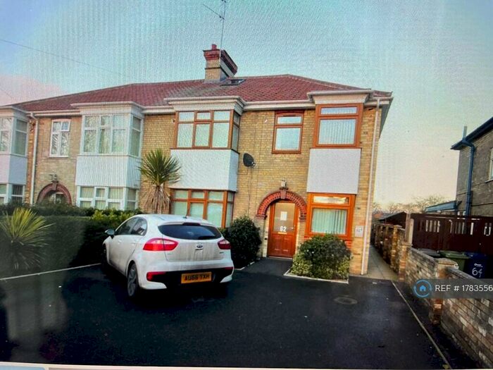 2 Bedroom Flat To Rent In Green End Road, Cambridge, CB4