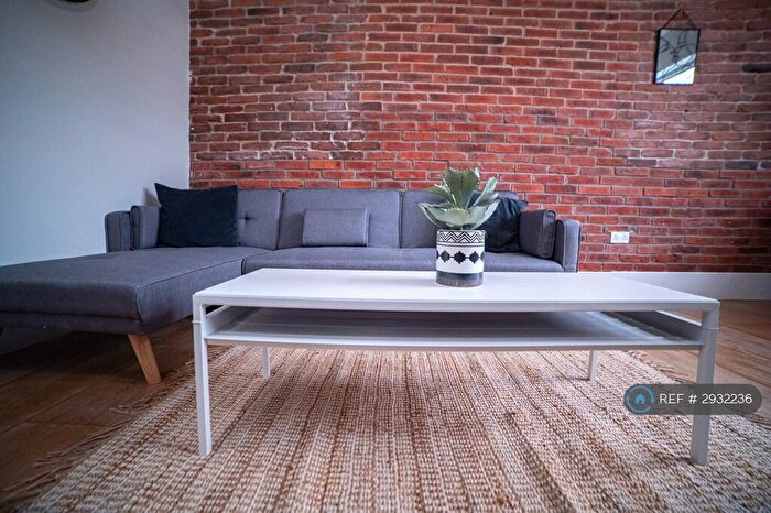Studio To Rent In Guildford Street, Luton, LU1