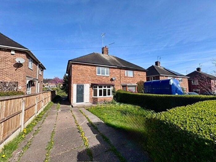 3 Bedroom Property To Rent In Yatesbury Crescent, Nottingham, NG8
