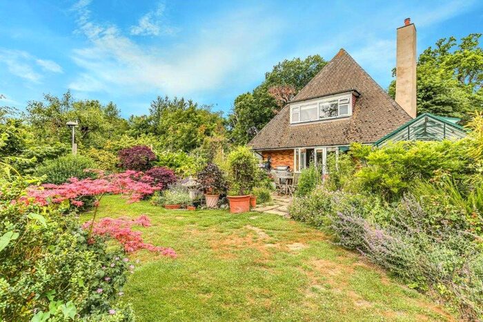 5 Bedroom Detached House For Sale In Hilders Lane, Edenbridge, Kent, TN8