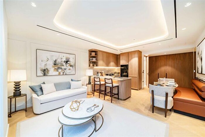 2 Bedroom Flat To Rent In Fareham Street, London, W1F