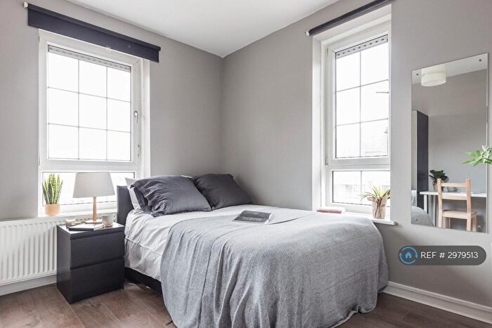 5 Bedroom Flat To Rent In Willis House, London, E14