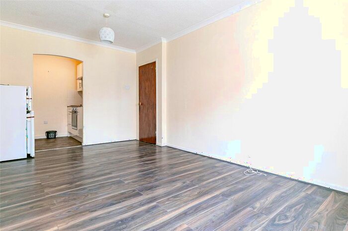 1 Bedroom Flat To Rent In -, Stokes Croft, Bristol, BS1