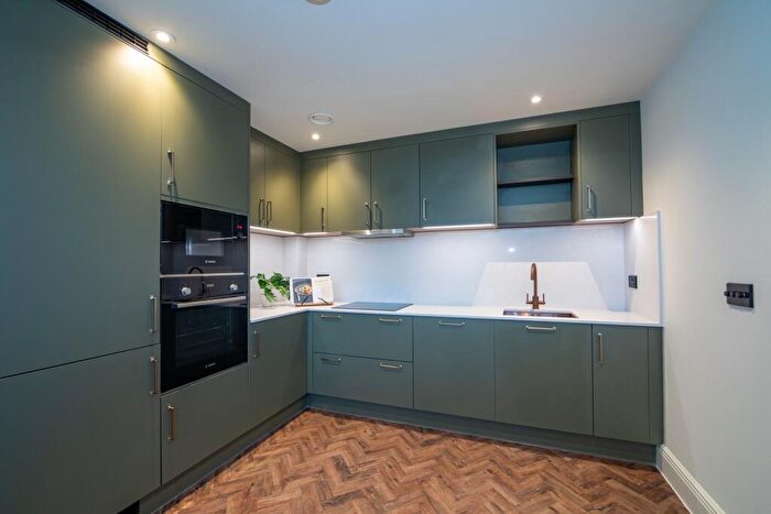 3 Bedroom Mews To Rent In A Moor Road, Headingley, Leeds, LS6