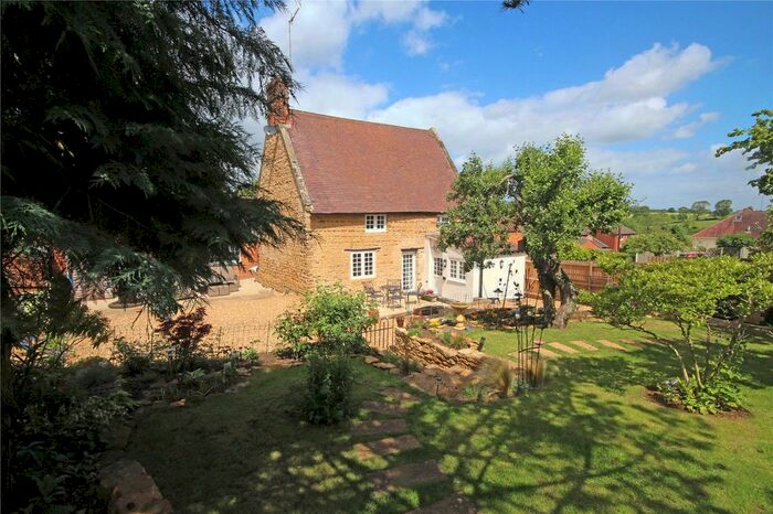 3 Bedroom Detached House For Sale In School Lane, Scaldwell, Northamptonshire, NN6