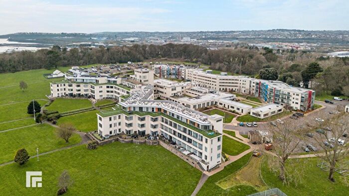 3 Bedroom Flat For Sale In Hayes Road, Sully, CF64