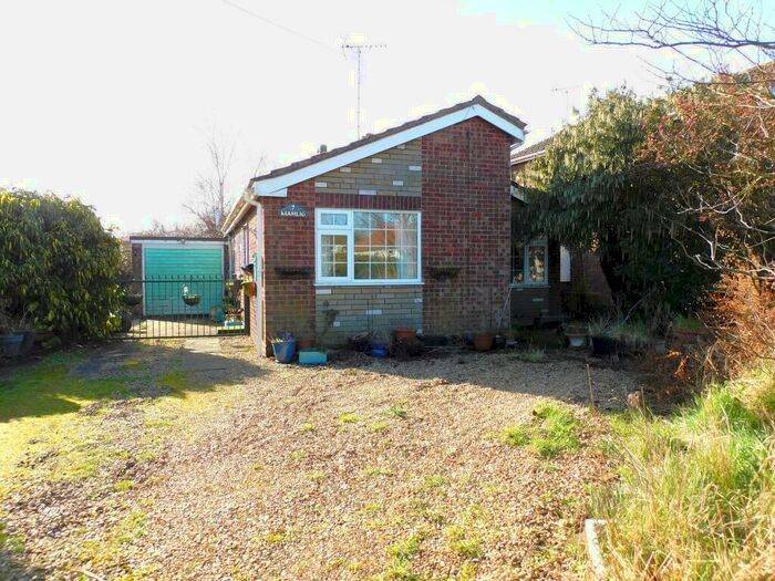 2 Bedroom Detached Bungalow For Sale In Lowgate, Gedney Dyke, PE12