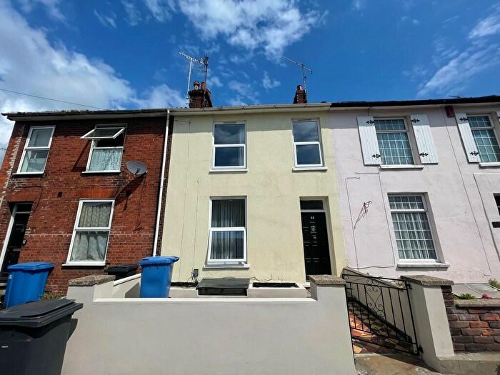 4 Bedroom Terraced House To Rent In Woodbridge Road, Ipswich, IP4