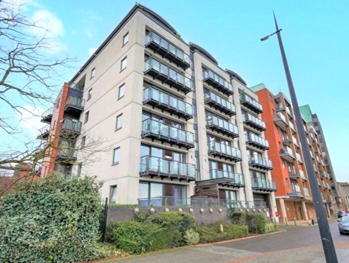 1 Bedroom Apartment For Sale In Stoke Quay, Ipswich, Suffolk, IP2