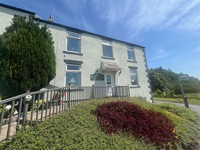 5 Bedroom End Of Terrace House For Sale In Railway Terrace, Stanley, Crook, DL15
