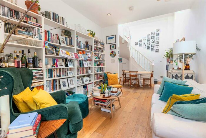 2 Bedroom Mews To Rent In Daleham Mews, Belsize Park, NW3