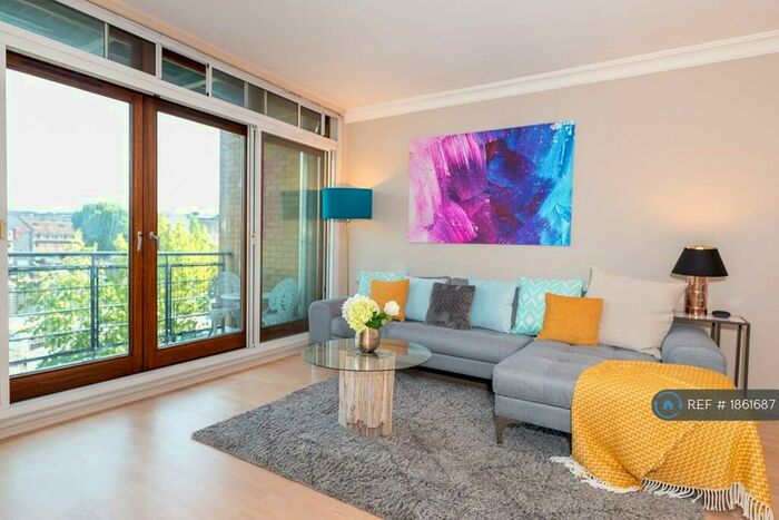 2 Bedroom Flat To Rent In Osprey Court, London, E1W