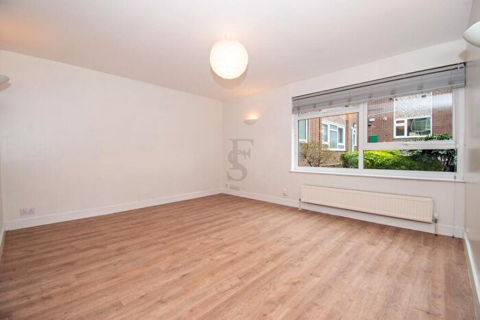 2 Bedroom Flat For Sale In The Albany, London Road, Leicester, LE2