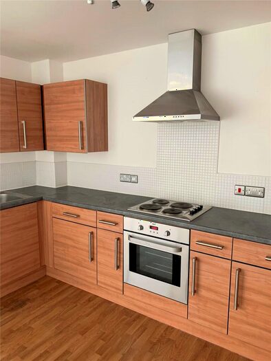 2 Bedroom Apartment To Rent In Lydia Ann Street, Liverpool, Merseyside, L1