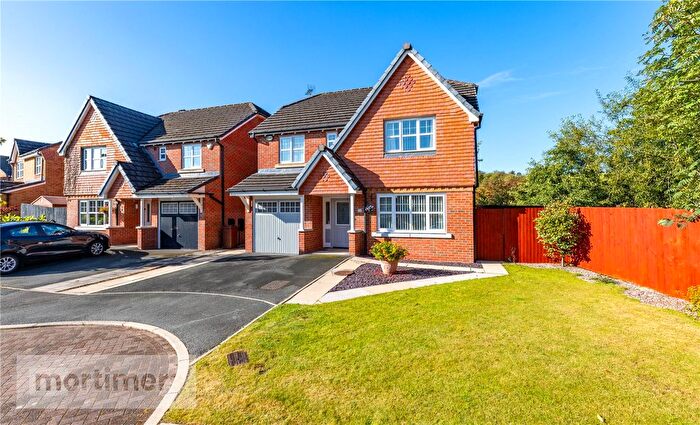 4 Bedroom Detached House For Sale In The Meadows, Darwen, Lancashire, BB3