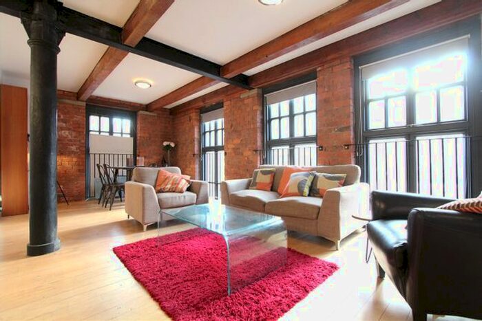 3 Bedroom Flat To Rent In Model Lodging House, Bloom Street, Salford, M3