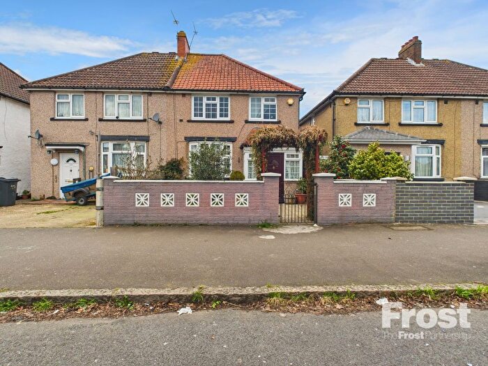 3 Bedroom Semi-Detached House To Rent In Raleigh Road, Feltham, TW13