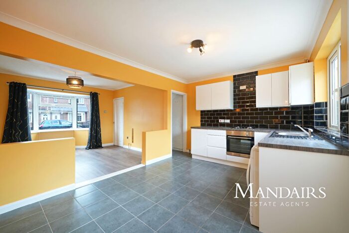 2 Bedroom Terraced House For Sale In Montagu Road, Walton, Peterborough, PE4