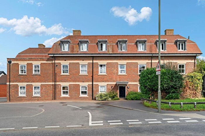 2 Bedroom Apartment To Rent In Between Streets, Cobham, KT11