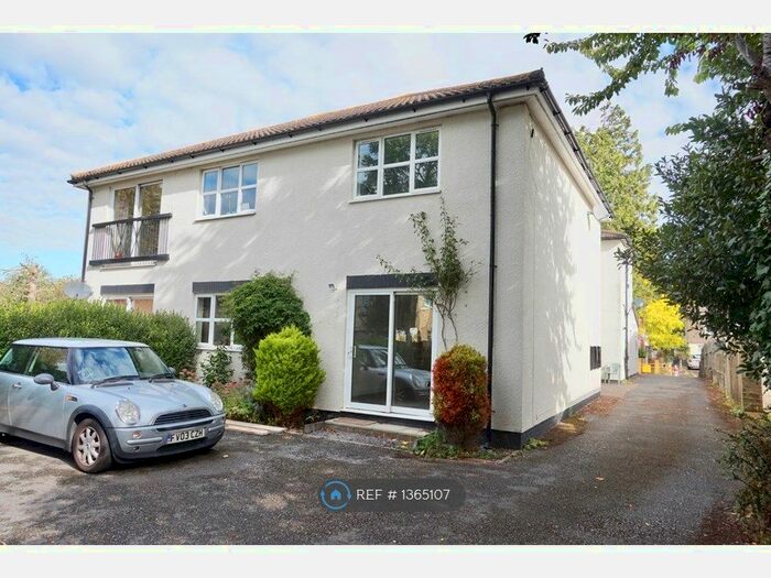 2 Bedroom End Of Terrace House To Rent In Obelisk Road, Southampton, SO19