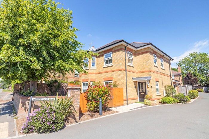 2 Bedroom Apartment For Sale In Woodcock Way, Iver, SL0