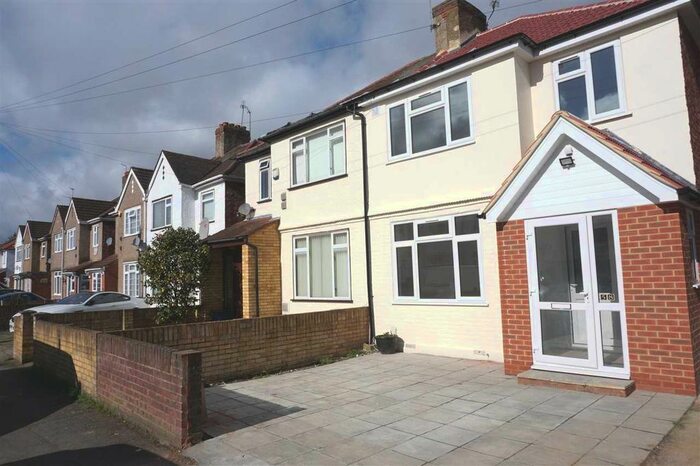 4 Bedroom Semi-Detached House To Rent In Victoria Avenue, Hounslow, TW3