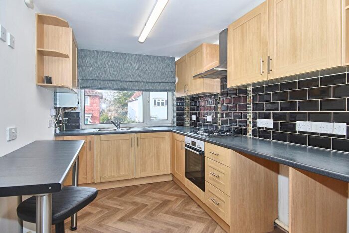 2 Bedroom Flat To Rent In Bangor Grove, St Annes, Bristol, BS4