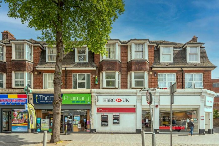 2 Bedroom Flat To Rent In Barking, Barking, IG11