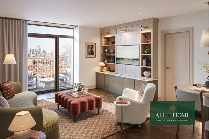 3 Bedroom Flat For Sale In Church Street, The Broadley, NW8