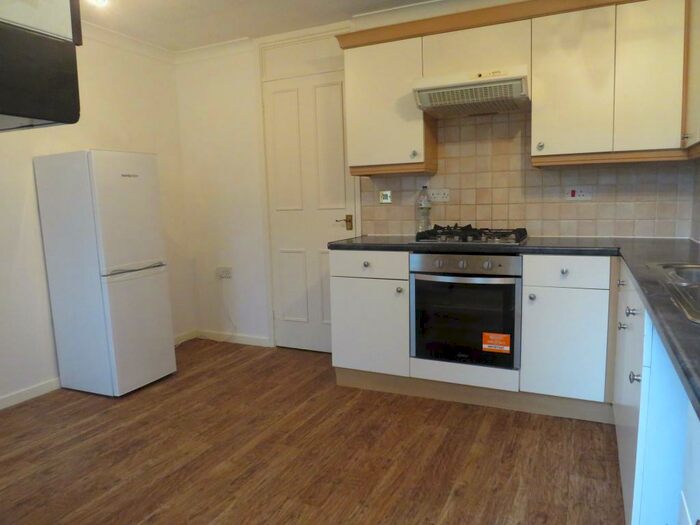 2 Bedroom House To Rent In Hawthorn Close, Patchway, Bristol, BS34
