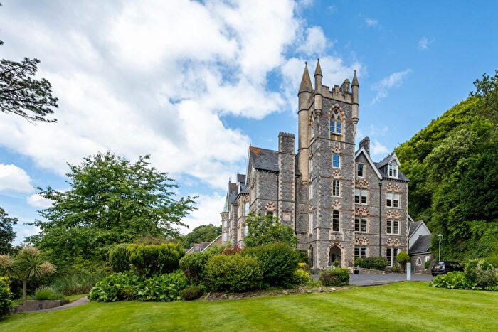 2 Bedroom Flat For Sale In Langland Bay Manor, Langland, Swansea, SA3