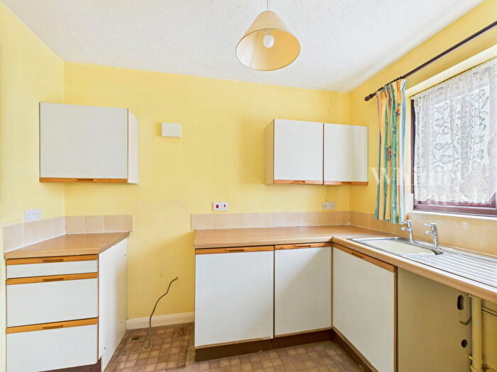 2 Bedroom Semi-Detached Bungalow For Sale In Willow Close, Stradbroke, IP21