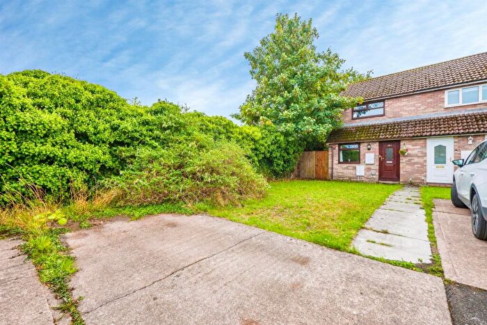 1 Bedroom End Of Terrace House For Sale In Horwood Close, Splott, Cardiff, CF24